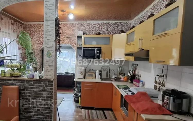 Отдельный дом · 3 комнаты · 76 м² · 6 сот., Пришахтинск, Фрунзе за 14.5 млн ₸ в Караганде, Алихана Бокейханова р-н — фото 2
