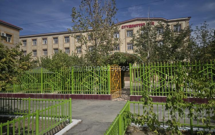 Офисы, образование, конференц-залы, кабинеты и рабочие места, студии · 1260 м² за 2.8 млн ₸ в  — фото 2