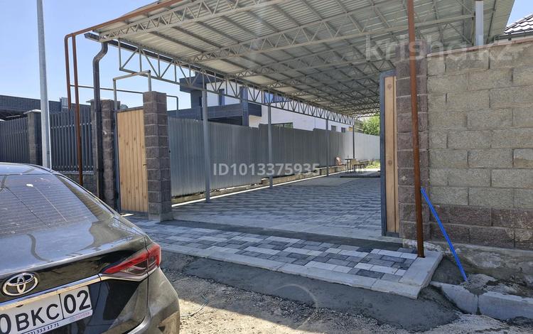 Отдельный дом · 3 комнаты · 100 м² · 8 сот., мкр Мадениет 990 — Недалеко от ул. Саина за ~ 59.8 млн ₸ в Алматы, Алатауский р-н — фото 2