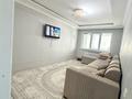 3-комнатная квартира · 90 м², 17-й микрорайон 11а за 250 000 ₸ в Шымкенте, Аль-Фарабийский р-н