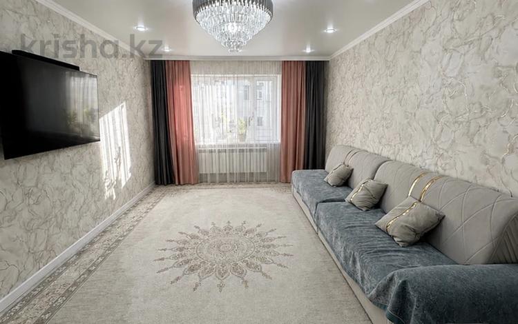 3-комнатная квартира · 98.1 м² · 1/6 этаж, Желтоксан за 35 млн ₸ в Уральске — фото 2