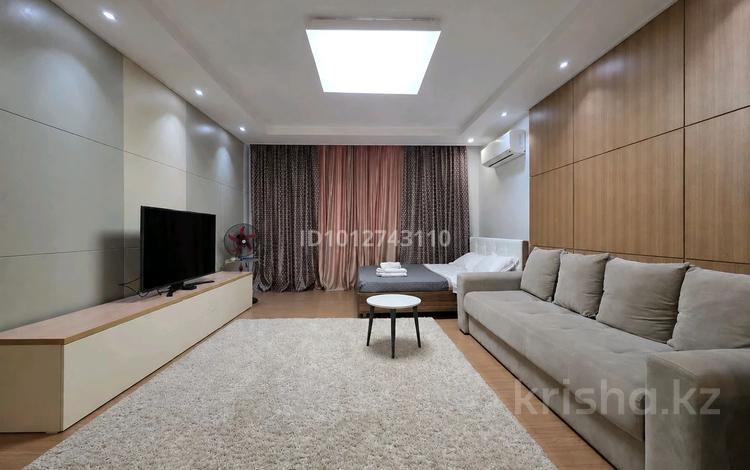 2-комнатная квартира · 75 м² · 4/36 этаж, проспект Кошкарбаева 2 — Момышулы за 30 000 ₸ в Астане, Сарайшык р-н — фото 2