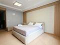 2-комнатная квартира · 75 м² · 4/36 этаж, проспект Кошкарбаева 2 — Момышулы за 35 000 ₸ в Астане, Сарайшык р-н — фото 13