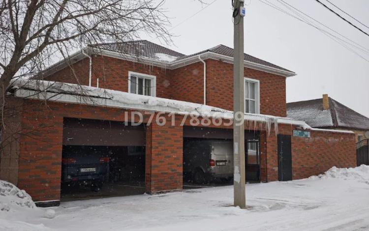 Отдельный дом · 7 комнат · 260 м² · 10 сот., мкр Уркер, улица М.С. Бабажанова 109 — ТД Албан(Бабажанова-Жантай Батыра) за 700 000 ₸ в Астане, Нура р-н — фото 28