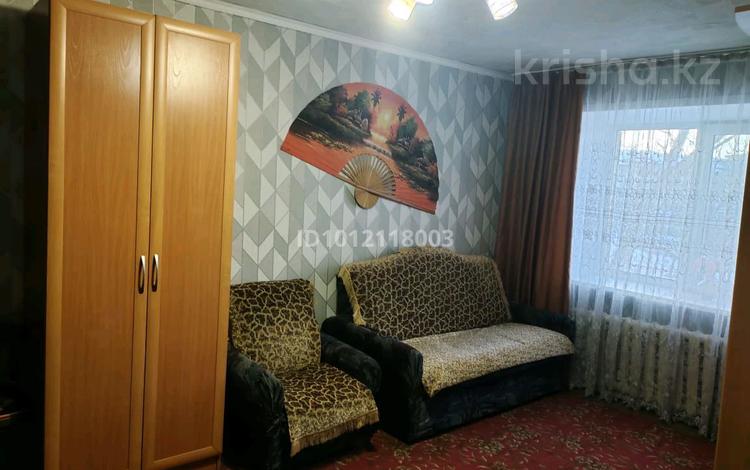 1-комнатная квартира · 32 м² · 3/5 этаж, Просп. Нуркена Абдирова 44/1 за 130 000 ₸ в Караганде — фото 2