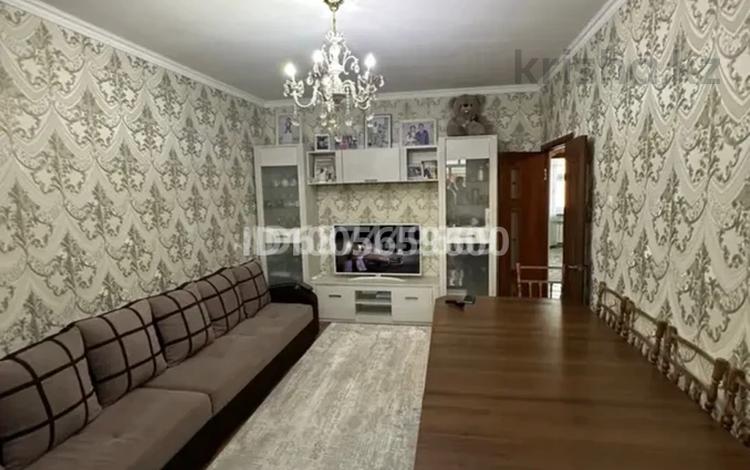 3-комнатная квартира · 65 м² · 5/5 этаж, Алатау 15 за 20 млн ₸ в Таразе — фото 2
