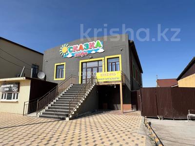 Свободное назначение, офисы, магазины и бутики, общепит, салоны красоты, фитнес и спорт, медцентры и аптеки, образование, развлечения · 480 м² за ~ 1.4 млн 〒 в 