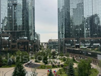 4-комнатная квартира · 161.8 м² · 21/33 этаж, Аль-фараби 15/1 за ~ 137.9 млн ₸ в Алматы, Бостандыкский р-н