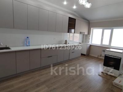2-комнатная квартира · 74.2 м² · 8/8 этаж, 24-й мкр 18 за 18 млн 〒 в Актау