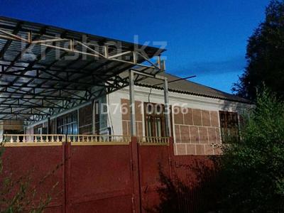 Жеке үй · 5 бөлме · 150 м² · 200 жүзд., Казакова 96 — Рядом вокзал,школа ,поликлиника . Возможно обмен в Астану, бағасы: 25 млн ₸ в Таразе