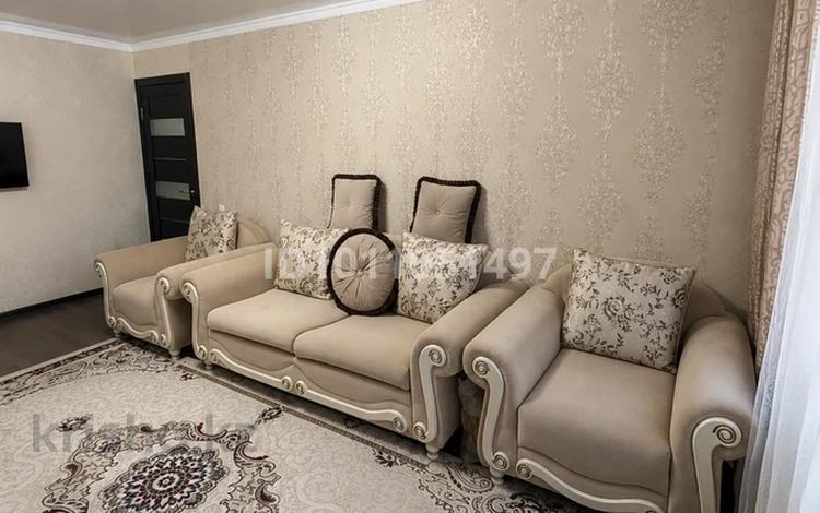 3-комнатная квартира · 63 м² · 4/5 этаж, Майкудук, 17й микрорайон 51 — Рядом Реал, остановка Ласточка, детский сад Алданыш, Балапан за 17 млн ₸ в Караганде, Алихана Бокейханова р-н — фото 24