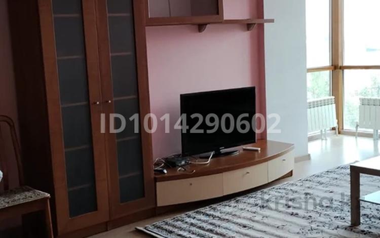 2-комнатная квартира · 55 м², Гоголя — Гоголя/Каирбекова за 330 000 ₸ в Алматы, Медеуский р-н — фото 2