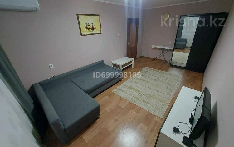 1-бөлмелі пәтер · 40 м² · 3/9 қабат, мкр Кунаева 51, бағасы: 130 000 ₸ в Уральске — фото 2