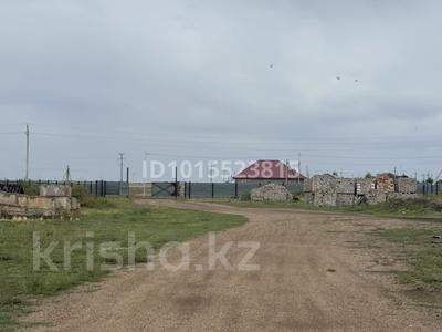 Өнеркәсіптік база · 4 га, Жамбыла Жабаева 9 — Жастар, бағасы: 2 млн ₸ в Кабанбае Батыра