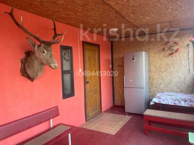 1-комнатный дом посуточно, 18 м², 10 сот., Карбай Мусабаева 114 за 5 000 〒 в Бурабае