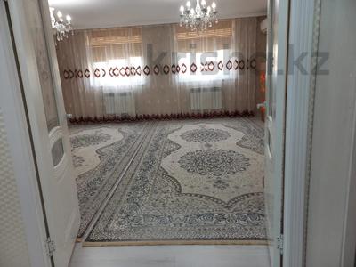 Продажа квартир в Мангистауской обл.: 4-комнатная квартира · 105 м² · 5/5 этаж, 15-й мкр 19 за 25 млн 〒 4-комнатная квартира · 105 м² · 5/5 этаж, 15-й мкр 19 за 25 млн 〒 в Актау