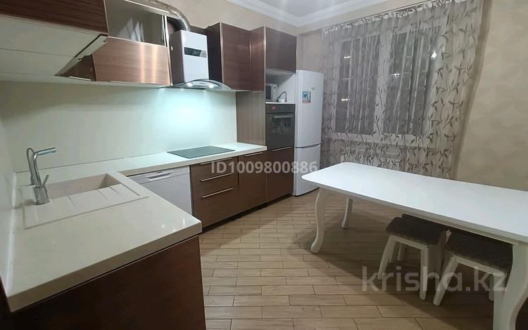 3-комнатная квартира · 88 м² · 11/19 этаж, Касым Аманжолов 26/2 за 330 000 ₸ в Астане, Сарайшык р-н — фото 4