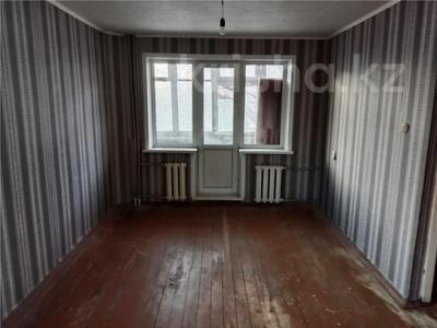1-комнатная квартира · 33 м² · 2/5 этаж, ул. Абая за 5.2 млн ₸ в Темиртау