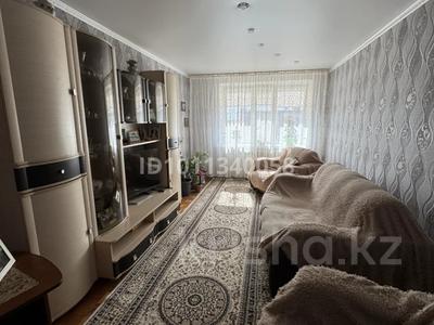 3-бөлмелі пәтер · 74 м² · 4/4 қабат, Ауэзова 9Б, бағасы: 15 млн ₸ в Аксу