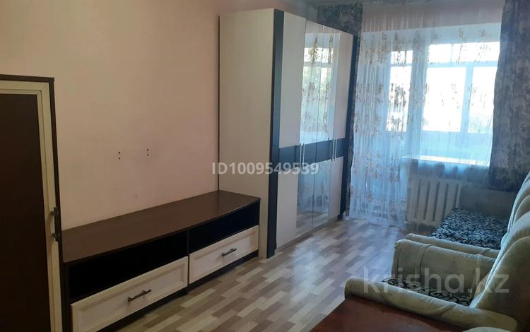 2-комнатная квартира · 44 м² · 3/3 этаж, Майкудук Архитектурная 2 за 11.1 млн ₸ в Караганде, Алихана Бокейханова р-н — фото 2