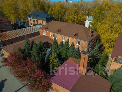 Отдельный дом · 15 комнат · 700 м² · 12 сот., Шмакова 3Б — Меновное за 275 млн ₸ в Усть-Каменогорске