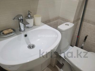 3-комнатная квартира · 65 м² · 3/4 этаж, Бухар жырау 45 за 18 000 ₸ в Караганде