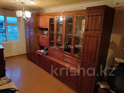 4-комнатная квартира, 90 м², 4/5 этаж помесячно, А.Яссавий 93 42 — Базар за 60 000 〒 в Кентау