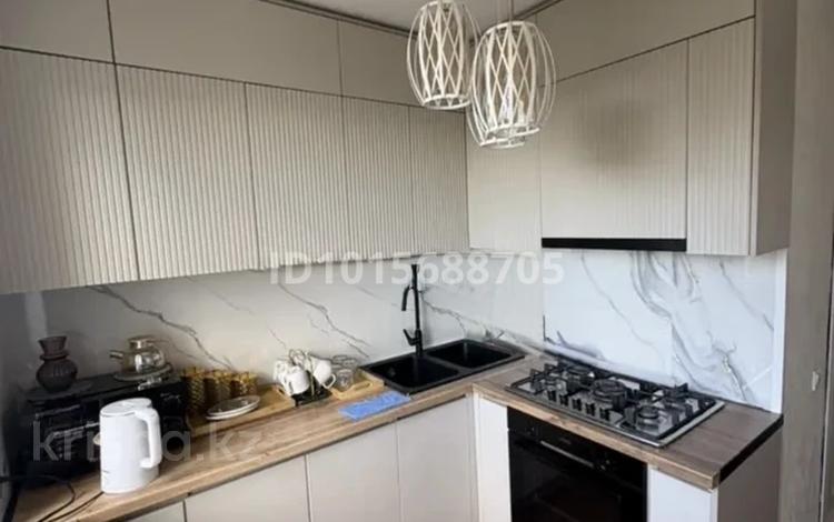 3-комнатная квартира · 65 м² · 5/5 этаж, Райымбек 100 64 — Метро Райымбек за 20 000 ₸ в Алматы — фото 2
