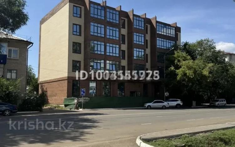 2-комнатная квартира · 91.6 м² · 3/5 этаж, Абая 44 за 35 млн ₸ в Уральске — фото 2