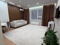 3-бөлмелі пәтер · 77 м² · 2/9 қабат, Толе би 65 — Мухамедханова, бағасы: 68 млн ₸ в Астане, Нура р-н
