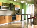 1-комнатная квартира · 50 м² · 10/10 этаж, Тополёвая 16/1 — Ипподромская-Военная за 300 000 〒 в Новосибирске — фото 2