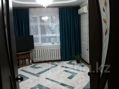2-комнатная квартира, 52 м², 1/5 этаж, Л.Толстого за 13.5 млн 〒 в Уральске