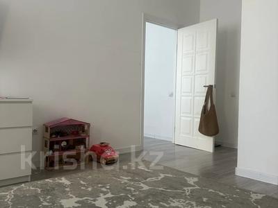 2-бөлмелі пәтер · 64 м² · 1 қабат, Кабанбай батыра, бағасы: 45 млн ₸ в Астане, Есильский р-н
