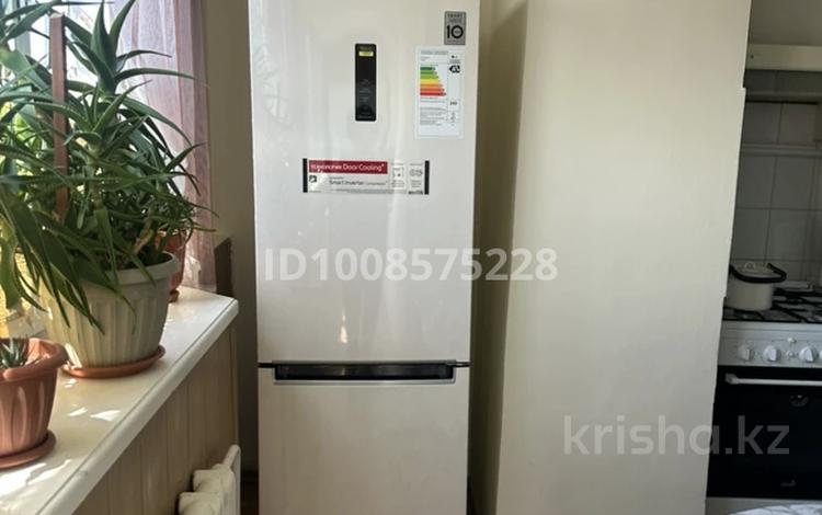 2-бөлмелі пәтер · 50 м² · 5/5 қабат, мкр Орбита-4 — Саина - Биржана, бағасы: 42 млн ₸ в Алматы, Бостандыкский р-н — фото 2