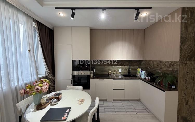 3-бөлмелі пәтер · 61 м² · 8/9 қабат, Кургалжинское шоссе 20Б, бағасы: 37 млн ₸ в Астане, Нура р-н — фото 2
