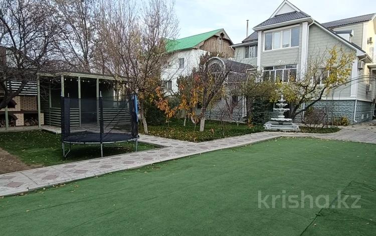 Отдельный дом · 6 комнат · 350 м² · 9 сот., Айтики би 83 — Крупская за 1.3 млн ₸ в Атырау — фото 3