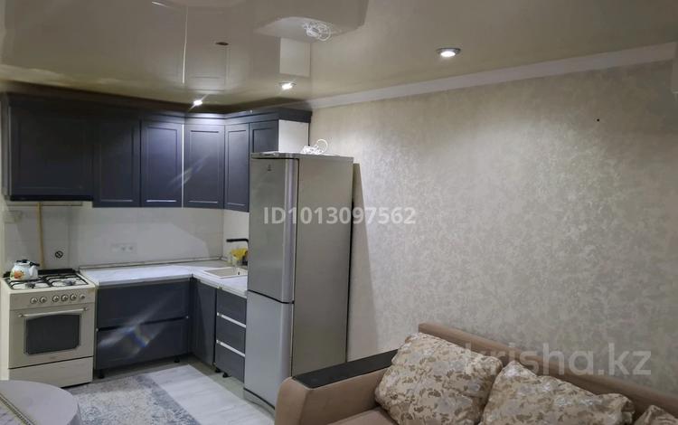 1-комнатная квартира · 40.5 м² · 1/5 этаж, мкр 11 99 — Шайкенова за 15.5 млн ₸ в Актобе — фото 2