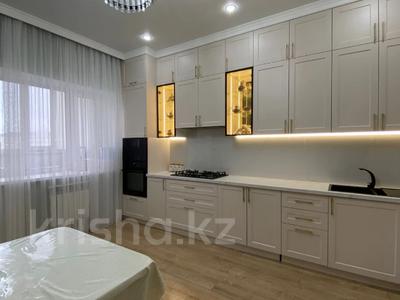 3-бөлмелі пәтер · 127 м² · 3/5 қабат, мкр. Алтын орда, Ораз Татеулы, бағасы: 48 млн ₸ в Актобе
