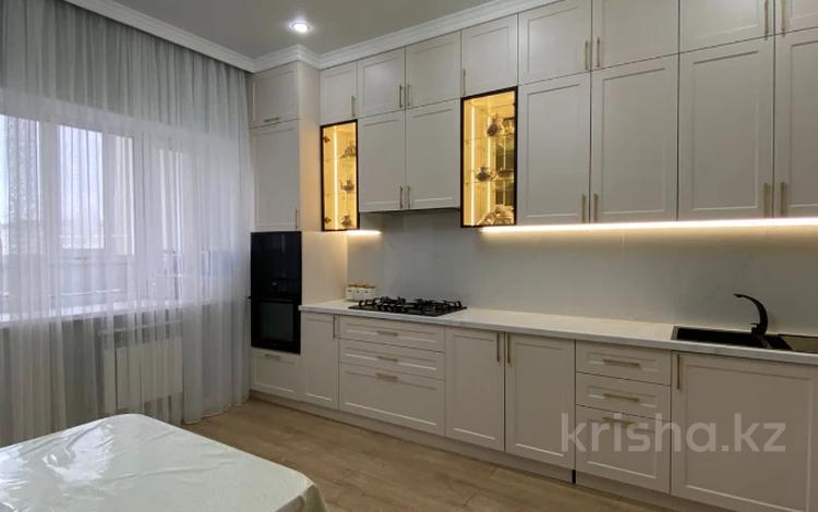 3-комнатная квартира · 127 м² · 3/5 этаж, мкр. Алтын орда, Ораз Татеулы за 48 млн ₸ в Актобе — фото 3