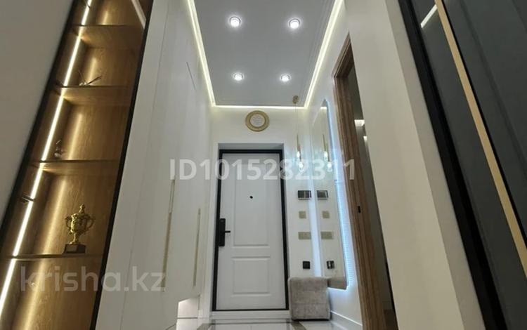 3-бөлмелі пәтер · 72 м² · 4/9 қабат, Е 900 10, бағасы: 76 млн ₸ в Астане, Нура р-н — фото 2