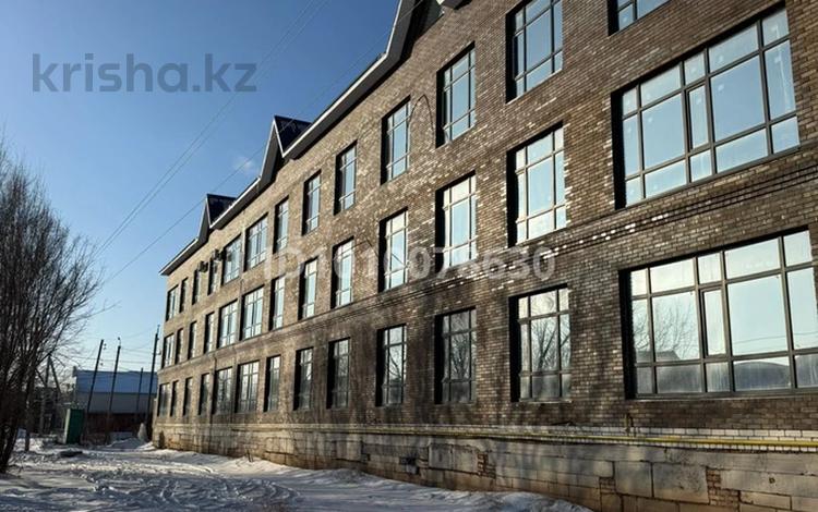 Офисы, салоны красоты, образование · 53 м² за 10 млн ₸ в Уральске — фото 2