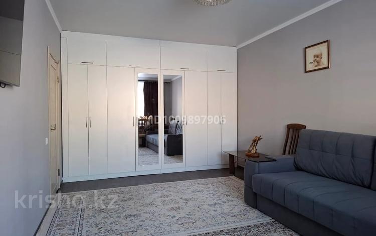 1-бөлмелі пәтер · 41.9 м² · 1/5 қабат, Центральный микрорайон 24в, бағасы: 17.4 млн ₸ в Кокшетау — фото 2