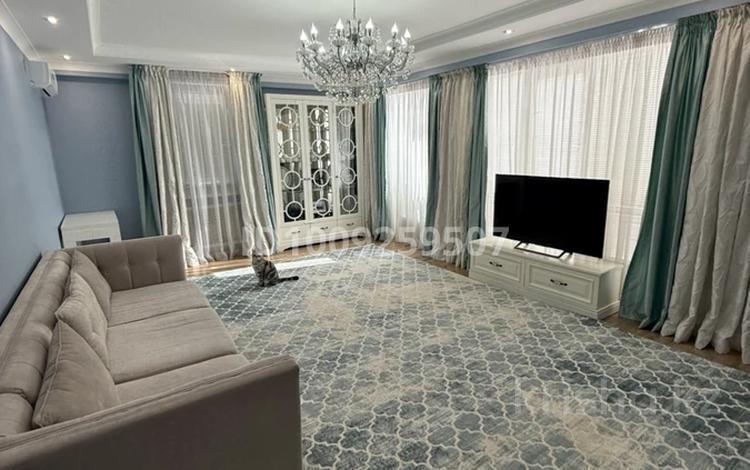 3-бөлмелі пәтер · 107 м² · 8/9 қабат, Абая 130 — Абая-Розыбакиева, бағасы: 115 млн ₸ в Алматы, Бостандыкский р-н — фото 2