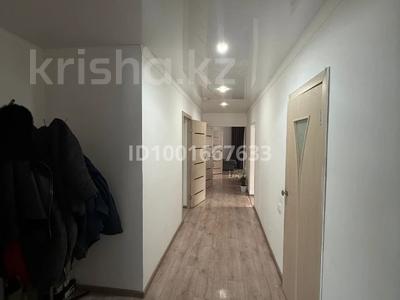 Жеке үй · 4 бөлме · 100 м² · 6 жүзд., Жанатайулы 171 — Вагонная, бағасы: 26 млн ₸ в Семее, Красный Кордон