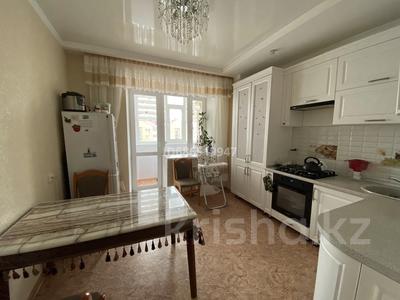 3-бөлмелі пәтер, 81 м², 5/5 қабат, мкр. Алтын орда, Батыс 2 9/4, бағасы: 28 млн 〒 в Актобе, мкр. Алтын орда