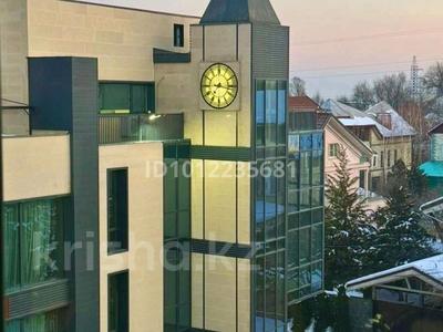 3-бөлмелі пәтер · 81 м² · 1/3 қабат, мкр Таусамалы, ​Герольда Бельгера 1Б — Жандосова-Яссауи, бағасы: 66 млн ₸ в Алматы, Наурызбайский р-н