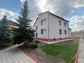 Отдельный дом · 6 комнат · 350 м² · 12 сот., Панель-центр 22 — Напротив главного корпуса Каргу юго-восток за 1.6 млн ₸ в Караганде, Казыбек би р-н