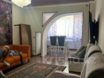 3-комнатная квартира · 60 м² · 2/5 этаж, Республики 28 за 210 000 ₸ в Шымкенте, Абайский р-н