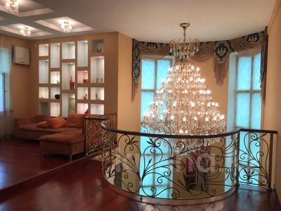 Отдельный дом · 10 комнат · 570 м², Жеруйык за 1 млн 〒 в Атырау