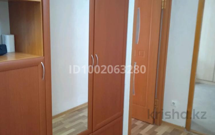 2-комнатная квартира · 45 м² · 4/4 этаж, мкр №12 14 — Шаляпина Алтынсарина за 15 000 ₸ в Алматы, Ауэзовский р-н — фото 2